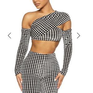 Naked Wardrobe the one-sided velvet houndstooth top